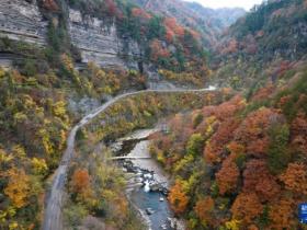 陕西南郑：秋色斑斓